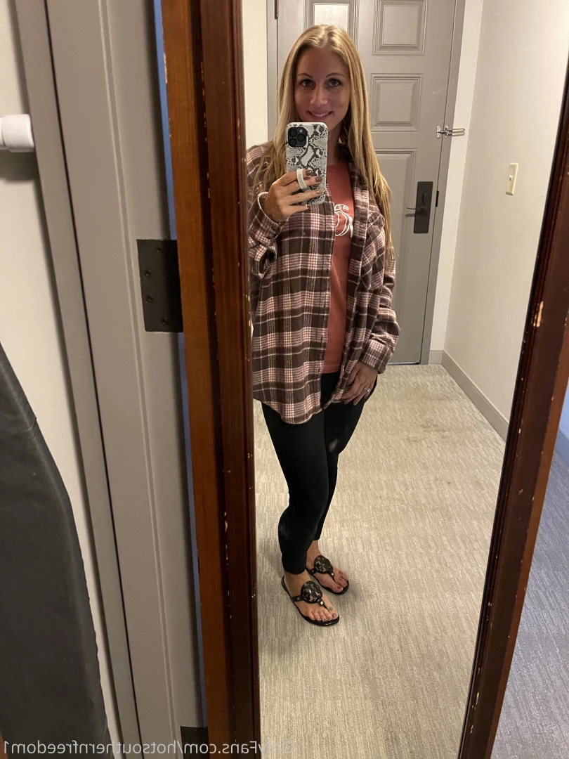 Hotsouthernfreedom [ hotsouthernfreedom1 ] Onlyfans leaked photo 7813395 on Hotleaks.tv