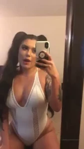 Valentina Fox [ ineedvalentina ] Onlyfans leaked video 18245077 on Hotleaks.tv