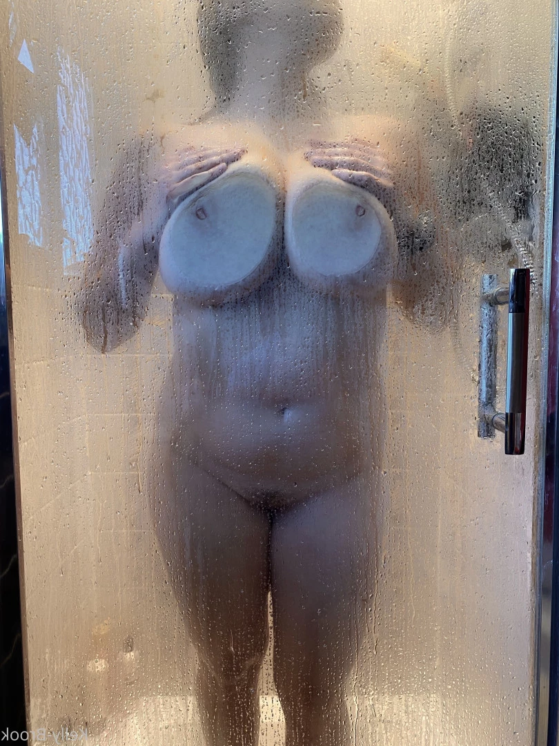 Kelly Brook [ kelly-brook ] Onlyfans leaked photo 7859410 on Hotleaks.tv