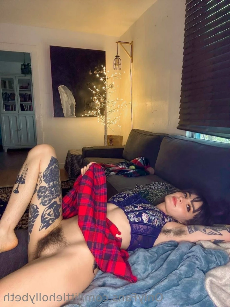 ❤️𝖍𝖔𝖑𝖑𝖞 𝖇𝖊𝖙𝖍❤️ naughty, natural [ littlehollybeth ] Onlyfans leaked photo 11063667 on Hotleaks.tv