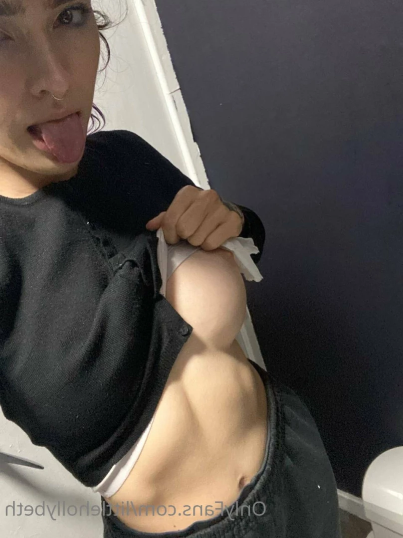 ❤️𝖍𝖔𝖑𝖑𝖞 𝖇𝖊𝖙𝖍❤️ naughty, natural [ littlehollybeth ] Onlyfans leaked photo 12823533 on Hotleaks.tv