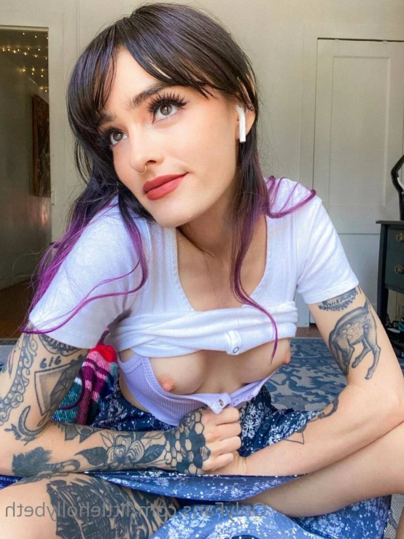 ❤️𝖍𝖔𝖑𝖑𝖞 𝖇𝖊𝖙𝖍❤️ naughty, natural [ littlehollybeth ] Onlyfans leaked photo 15207392 on Hotleaks.tv