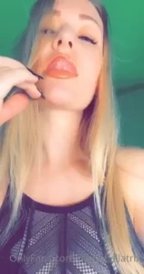 Poison [ thedyballatrix ] Onlyfans leaked video 18242573 on Hotleaks.tv