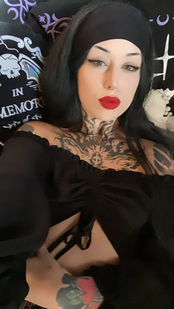 thegraveghoul Onlyfans leaked photo 7827982 on Hotleaks.tv