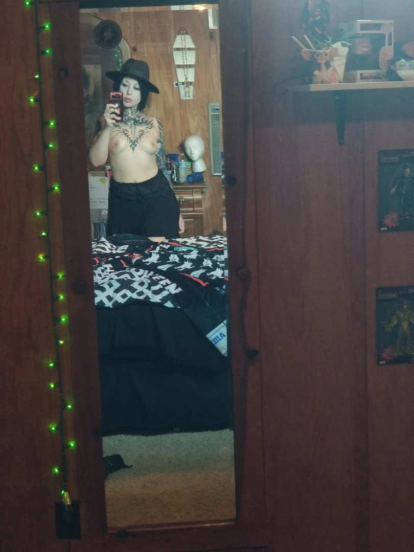 thegraveghoul Onlyfans leaked photo 7831866 on Hotleaks.tv