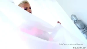 Lisa Ann [ thereallisaann ] Onlyfans leaked video 18242052 on Hotleaks.tv