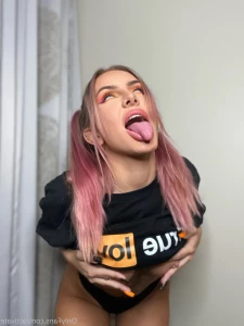 15819633