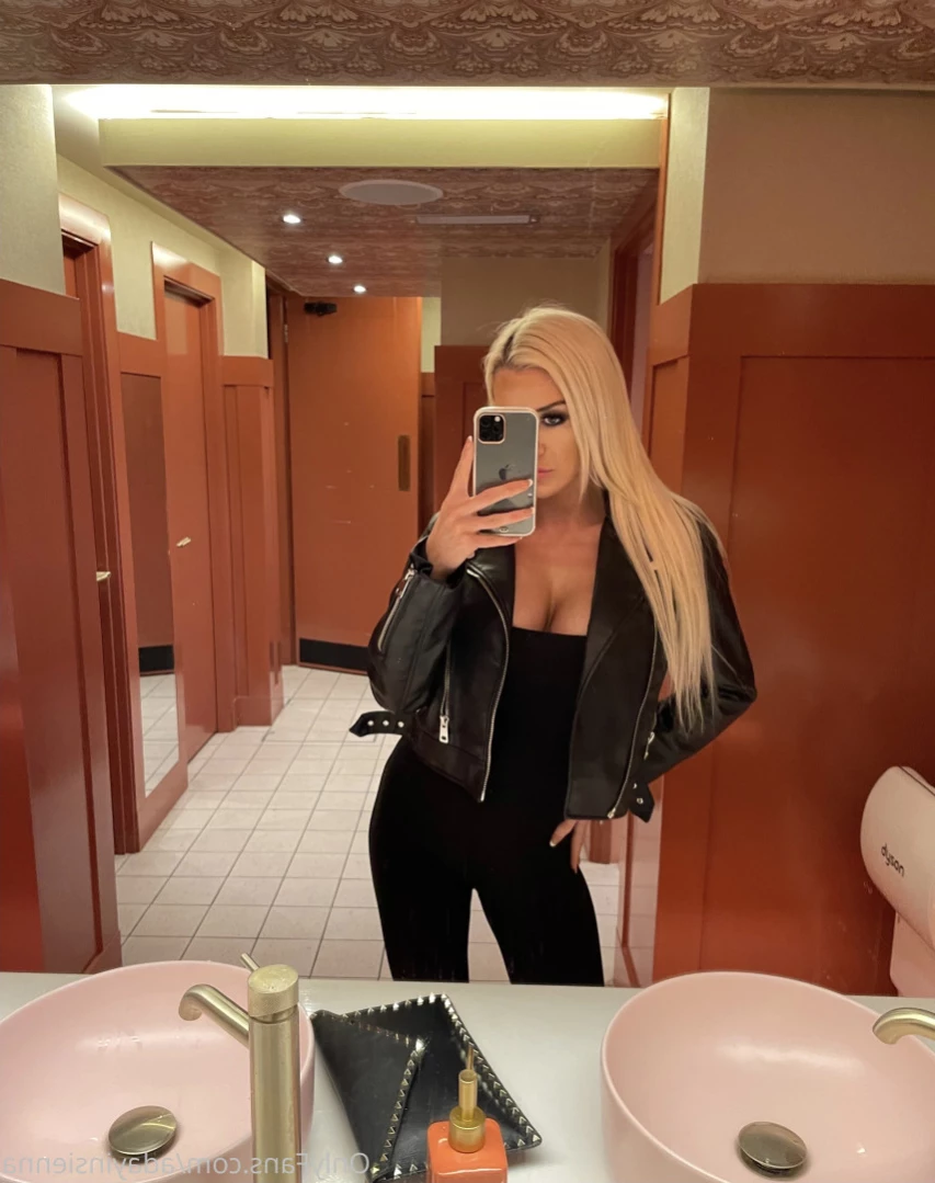 SIENNA DAY [ adayinsienna ] Onlyfans leaked photo 16384454 on Hotleaks.tv