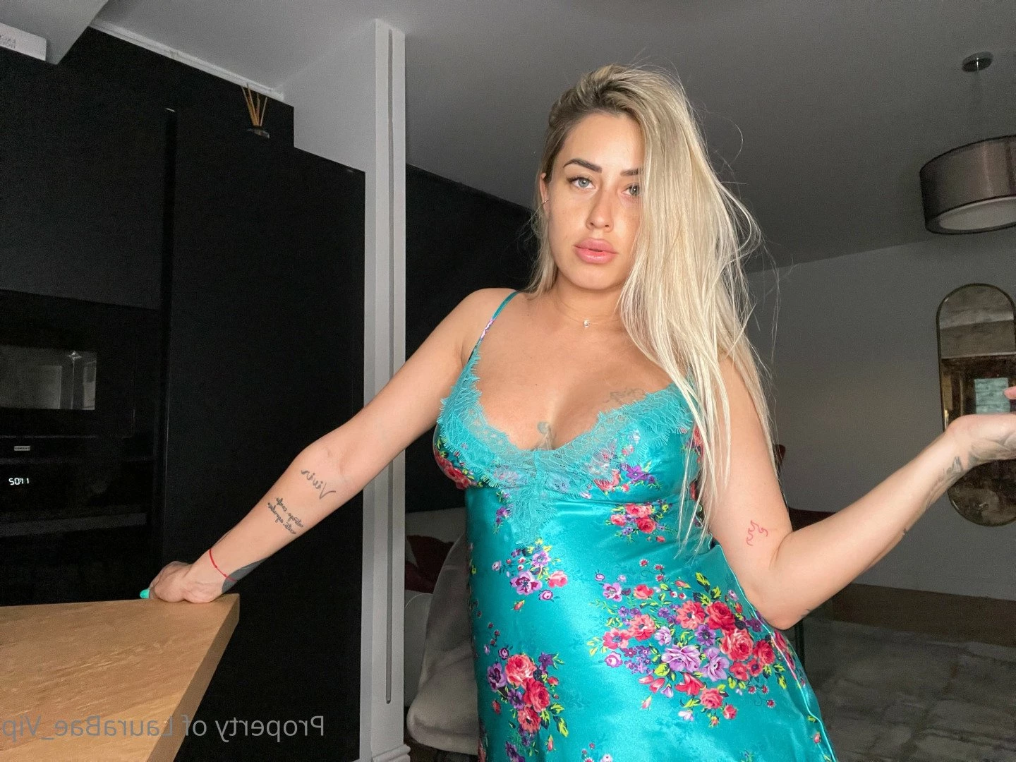 Laura [ laurabae_ ] Onlyfans leaked photo 2102373 on Hotleaks.tv