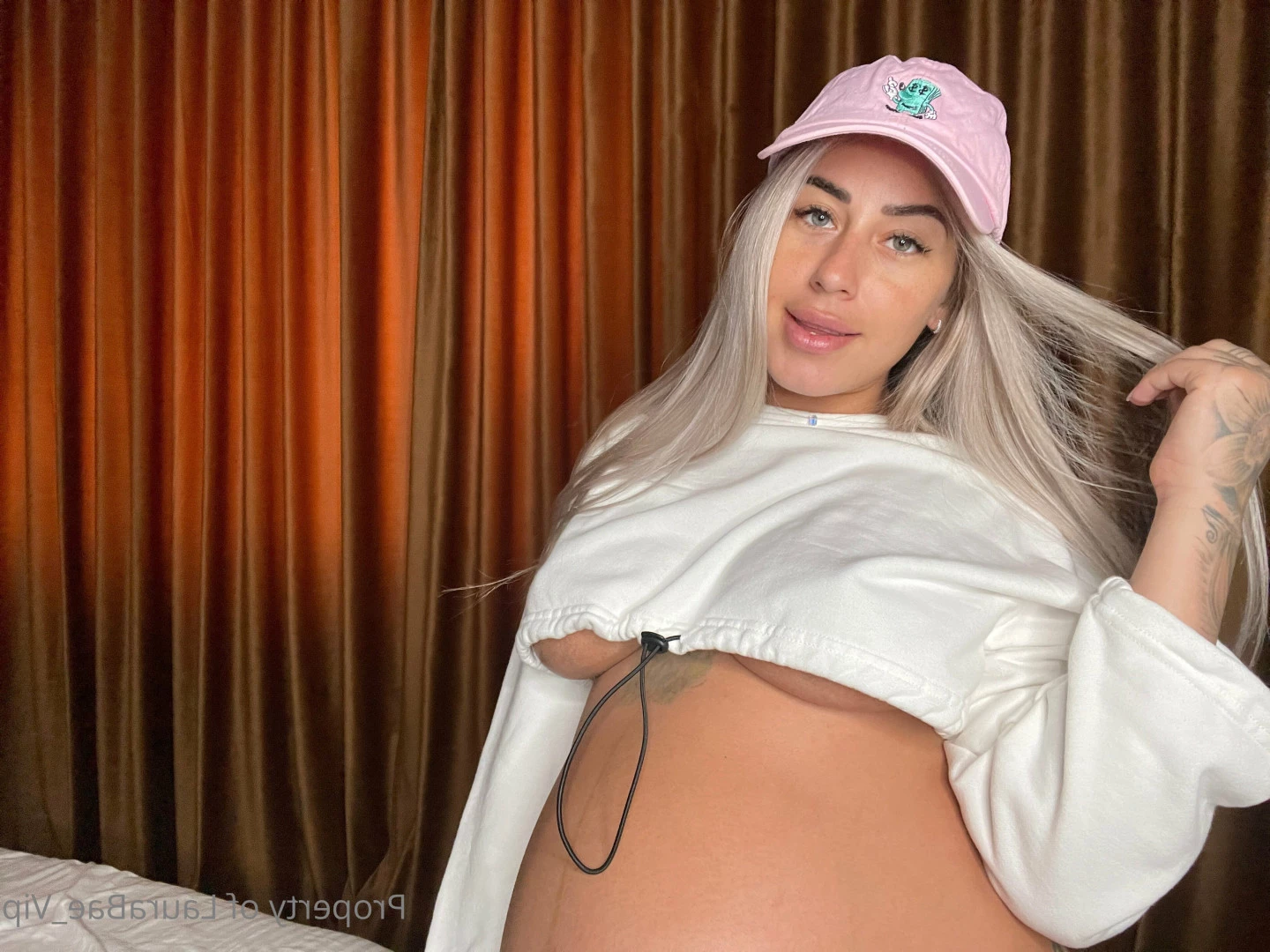 Laura [ laurabae_ ] Onlyfans leaked photo 6390594 on Hotleaks.tv