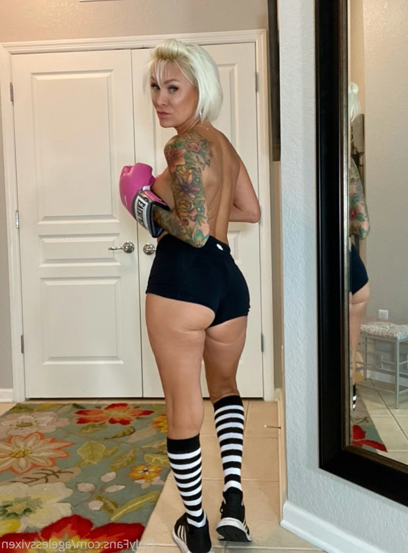 Ageless Vixen ™️ [ agelessvixen ] Onlyfans leaked photo 11064439 on Hotleaks.tv