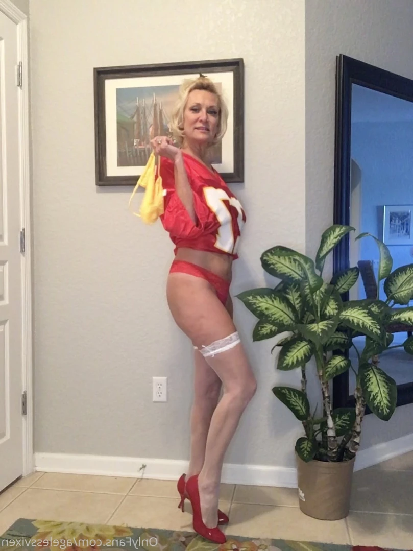 Ageless Vixen ™️ [ agelessvixen ] Onlyfans leaked photo 11065050 on Hotleaks.tv