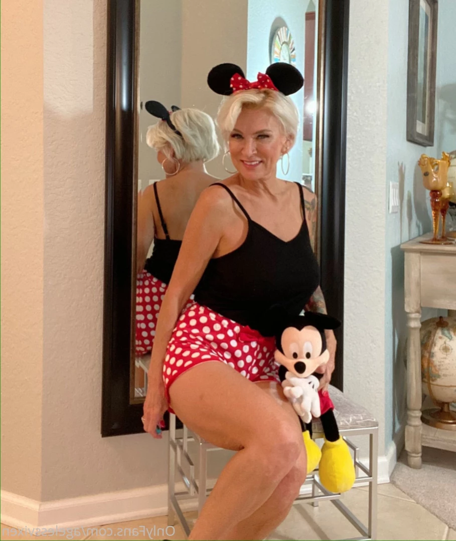 Ageless Vixen ™️ [ agelessvixen ] Onlyfans leaked photo 11065186 on Hotleaks.tv