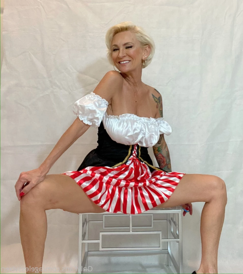 Ageless Vixen ™️ [ agelessvixen ] Onlyfans leaked photo 13755346 on Hotleaks.tv