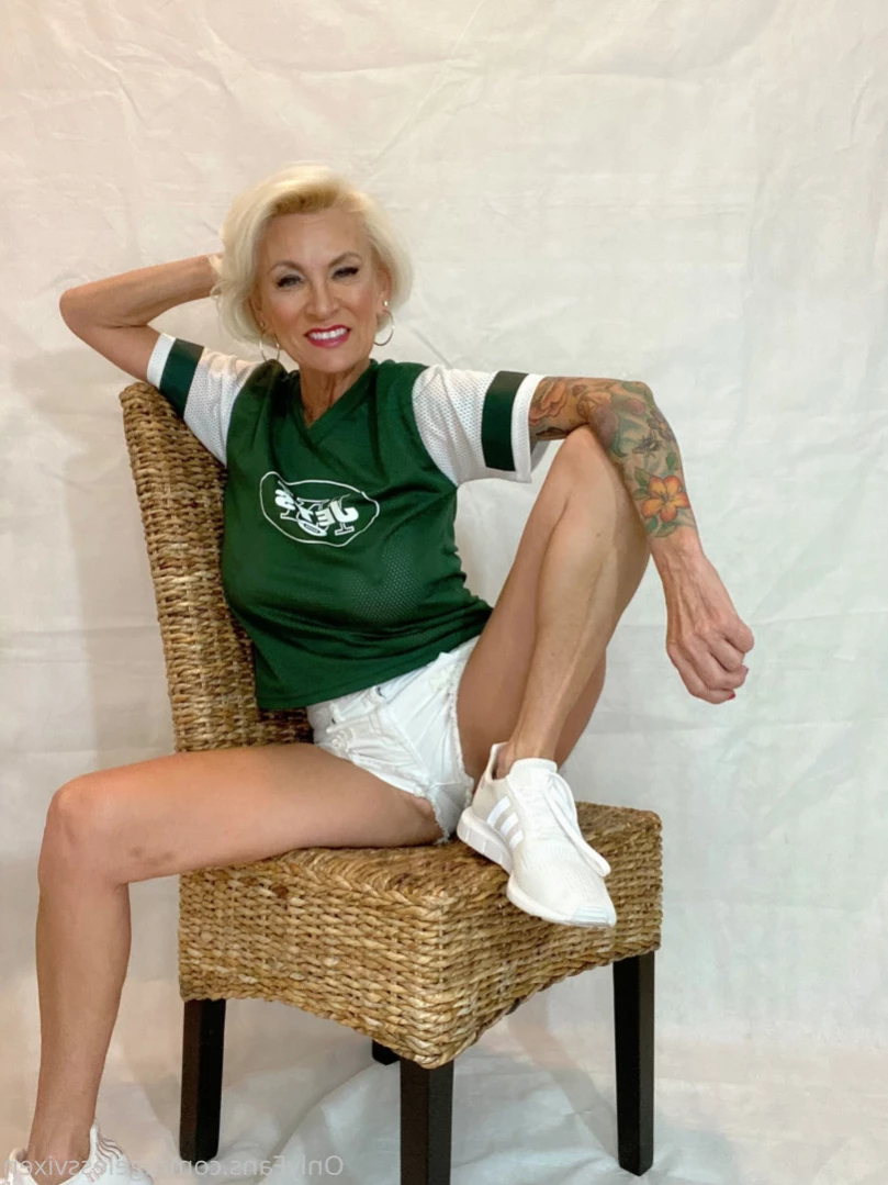 Ageless Vixen ™️ [ agelessvixen ] Onlyfans leaked photo 15020280 on Hotleaks.tv