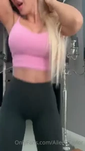 aileentaylorofficial Onlyfans leaked video 8548305 on Hotleaks.tv