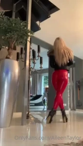 aileentaylorofficial Onlyfans leaked video 8548345 on Hotleaks.tv