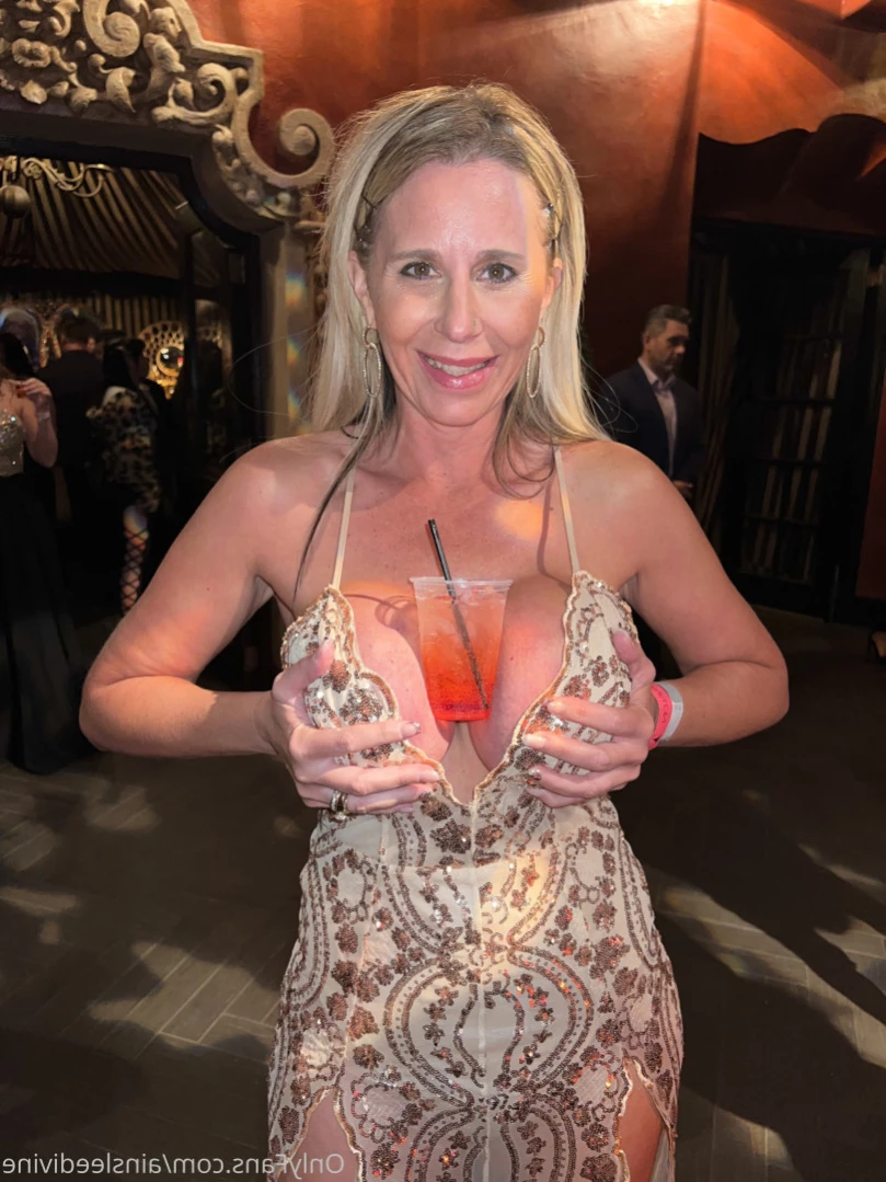 Ainslee Divine [ ainsleedivine ] Onlyfans leaked photo 12712587 on Hotleaks.tv