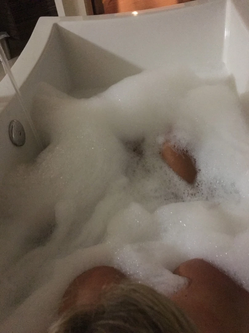 Ainslee Divine [ ainsleedivine ] Onlyfans leaked photo 13769798 on Hotleaks.tv