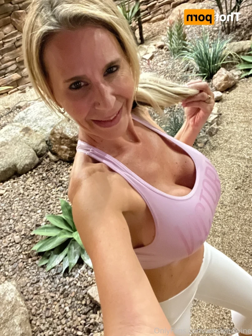 Ainslee Divine [ ainsleedivine ] Onlyfans leaked photo 14251444 on Hotleaks.tv