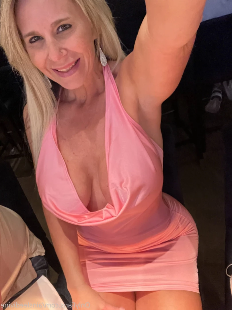 Ainslee Divine [ ainsleedivine ] Onlyfans leaked photo 14334181 on Hotleaks.tv