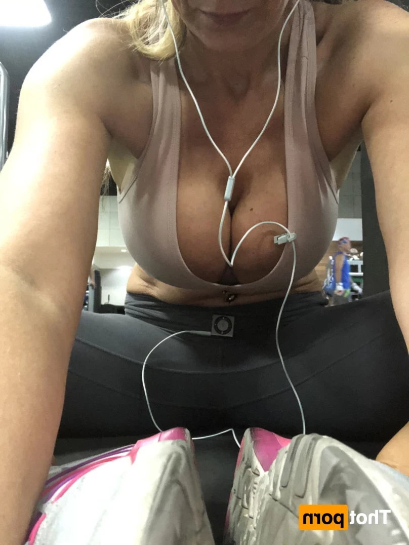 Ainslee Divine [ ainsleedivine ] Onlyfans leaked photo 14824469 on Hotleaks.tv