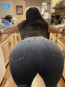 16384438
