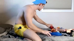 Alex Grant [ alexgrant ] Onlyfans leaked video 8538097 on Hotleaks.tv
