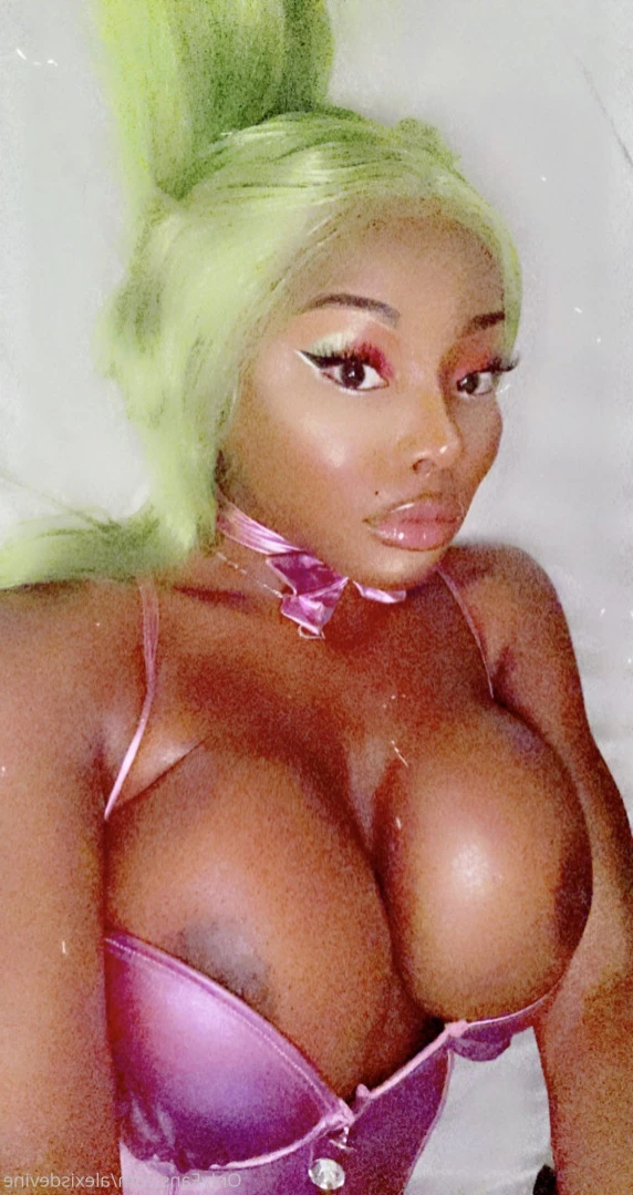 Devinealexis [ alexisdevine ] Onlyfans leaked photo 14503292 on Hotleaks.tv