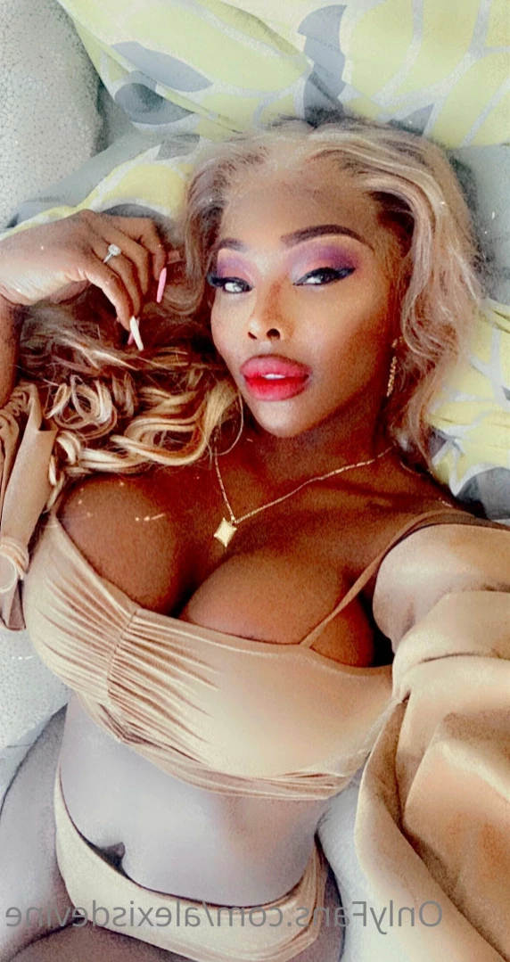 Devinealexis [ alexisdevine ] Onlyfans leaked photo 16379871 on Hotleaks.tv