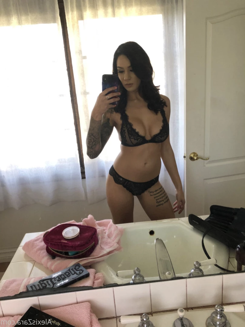 Alexis Zara [ alexiszara ] Onlyfans leaked photo 11063998 on Hotleaks.tv