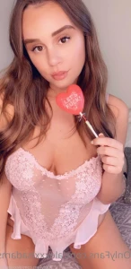 9206823