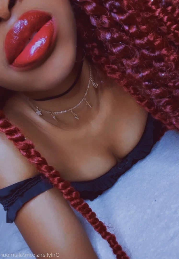 ✨𝔸𝕃𝕀 ✨ [ aliamour ] Onlyfans leaked photo 11066521 on Hotleaks.tv