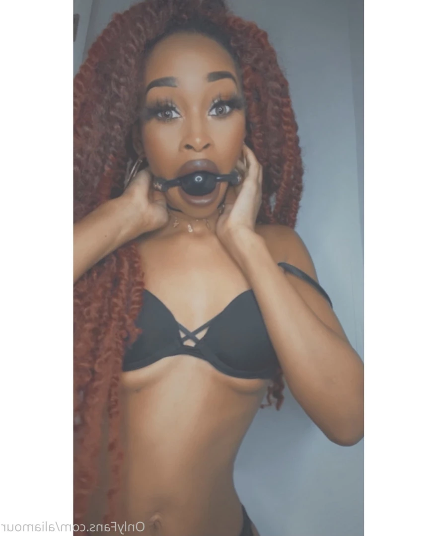 ✨𝔸𝕃𝕀 ✨ [ aliamour ] Onlyfans leaked photo 13505810 on Hotleaks.tv