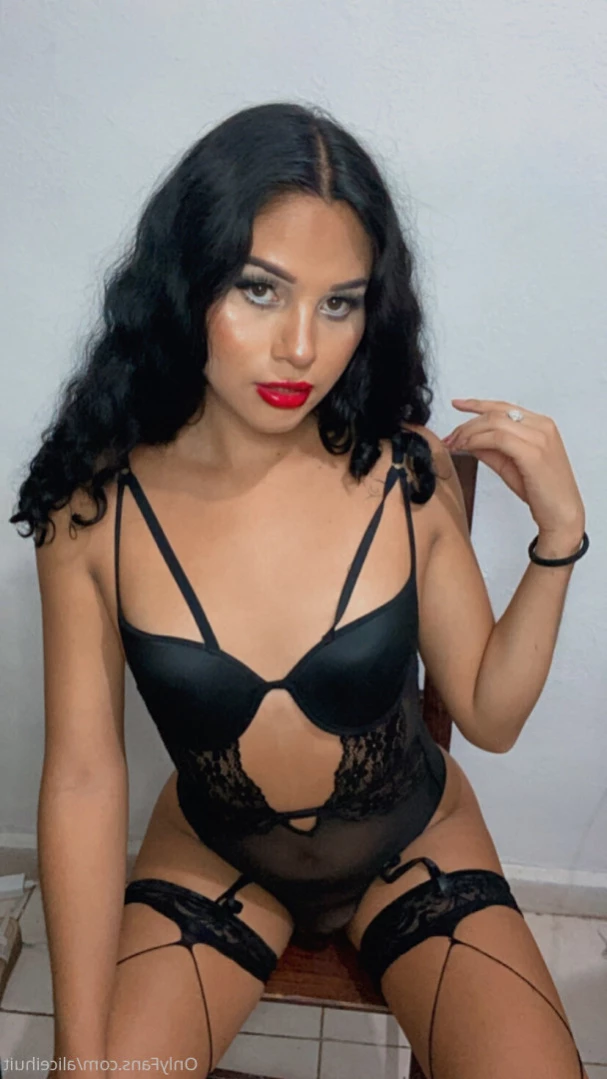 Alice ihuit [ aliceihuit ] Onlyfans leaked photo 15698873 on Hotleaks.tv