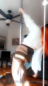 ⛓ Alice ⛓ [ aliceivy ] Onlyfans leaked video 8515036 on Hotleaks.tv