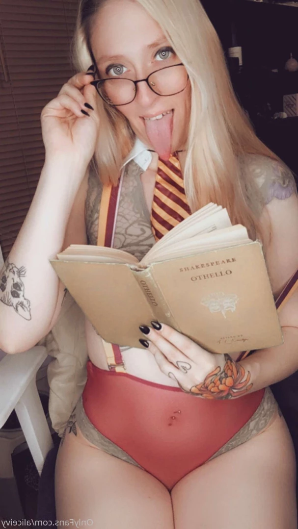 ⛓ Alice ⛓ [ aliceivy ] Onlyfans leaked photo 11066317 on Hotleaks.tv