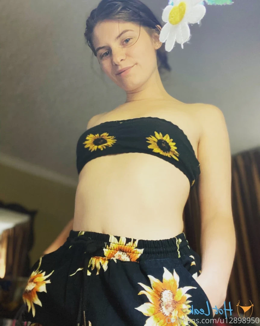 Alice March [ alicemarch ] Onlyfans leaked photo 11371595 on Hotleaks.tv