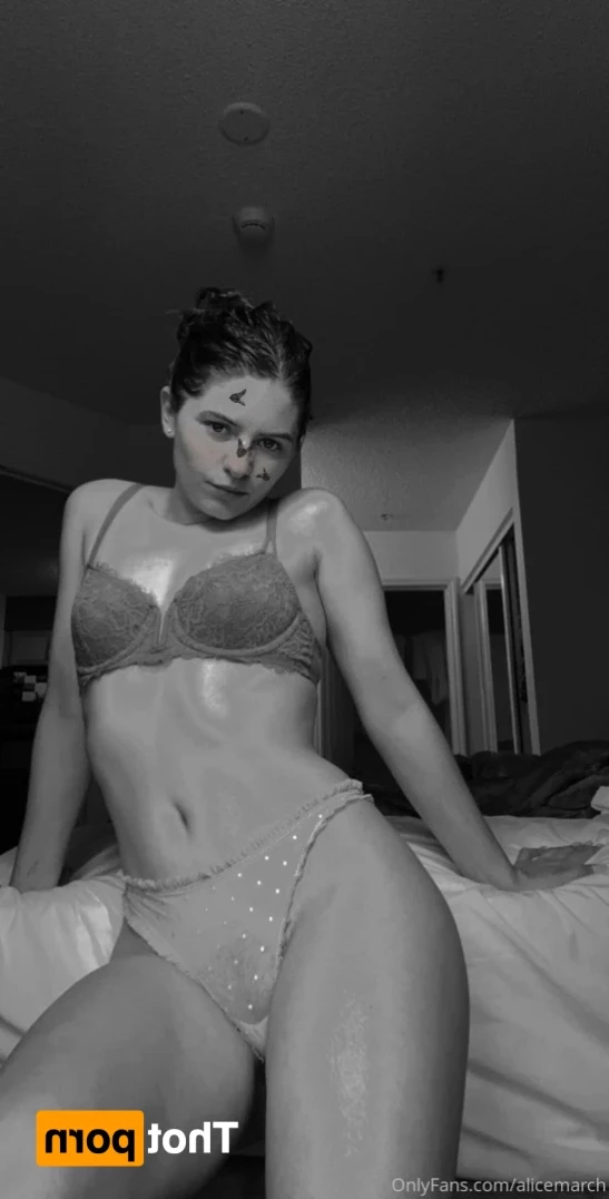 Alice March [ alicemarch ] Onlyfans leaked photo 11721329 on Hotleaks.tv