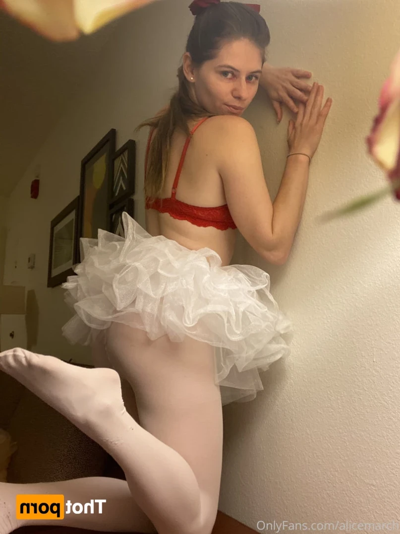 Alice March [ alicemarch ] Onlyfans leaked photo 11763664 on Hotleaks.tv