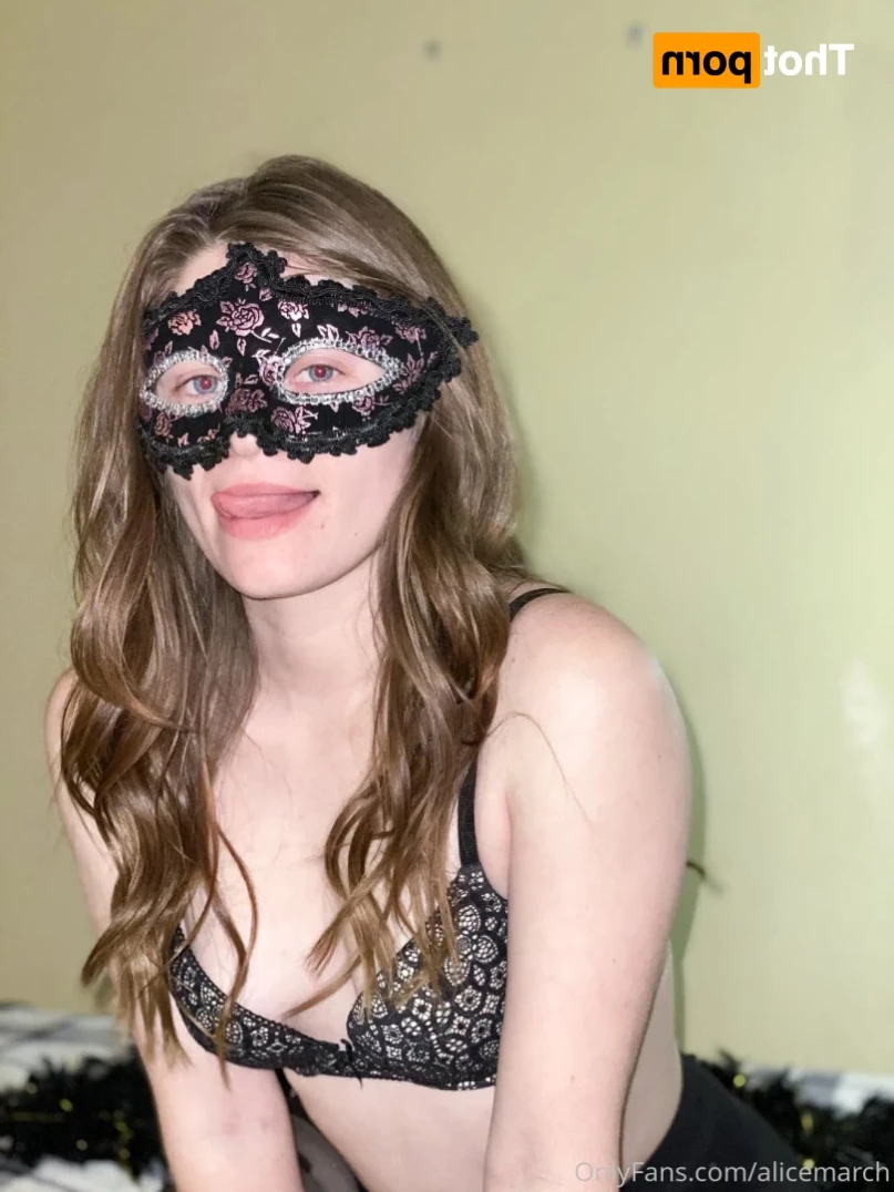 Alice March [ alicemarch ] Onlyfans leaked photo 12731452 on Hotleaks.tv
