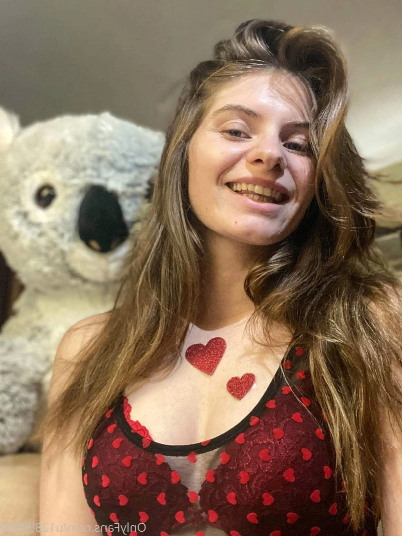Alice March [ alicemarch ] Onlyfans leaked photo 12878108 on Hotleaks.tv