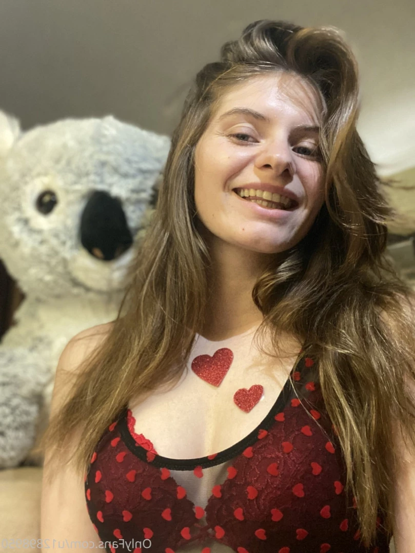 Alice March [ alicemarch ] Onlyfans leaked photo 13063285 on Hotleaks.tv