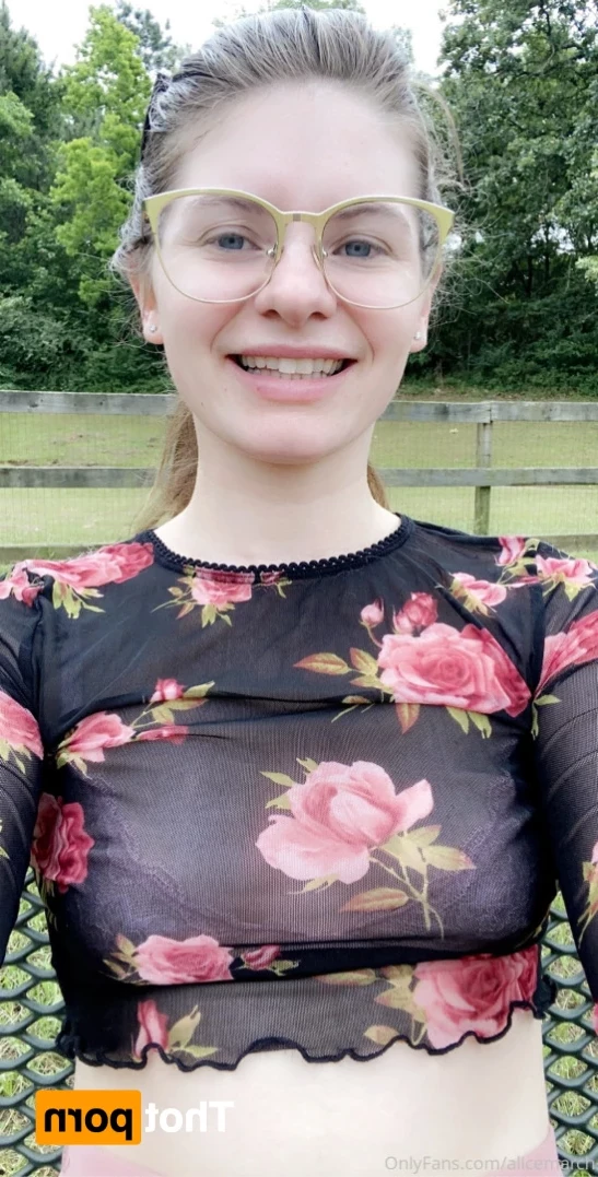 Alice March [ alicemarch ] Onlyfans leaked photo 14439284 on Hotleaks.tv