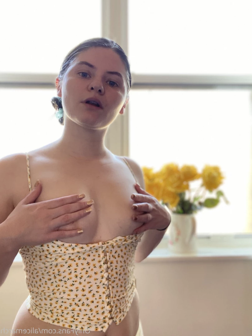 Alice March [ alicemarch ] Onlyfans leaked photo 14811142 on Hotleaks.tv