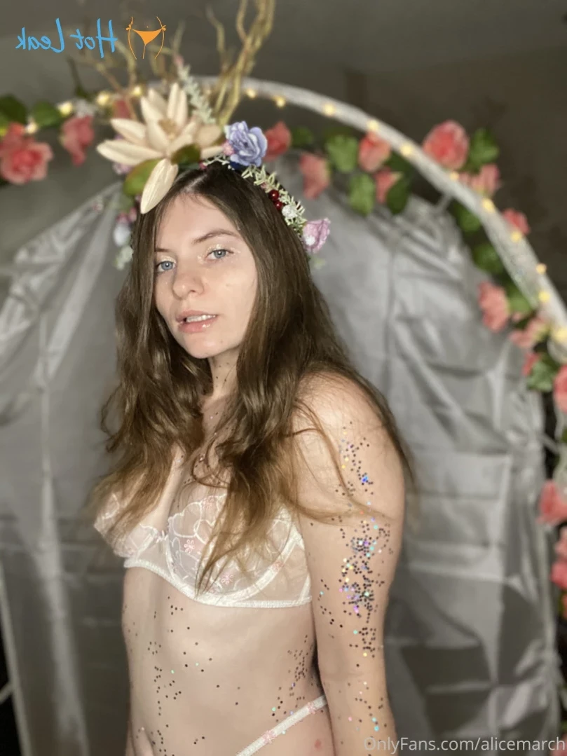 Alice March [ alicemarch ] Onlyfans leaked photo 15127949 on Hotleaks.tv