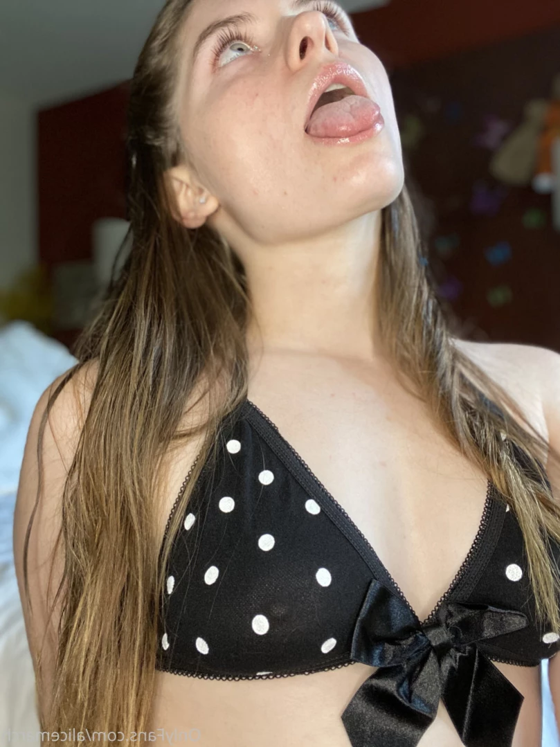 Alice March [ alicemarch ] Onlyfans leaked photo 16084782 on Hotleaks.tv
