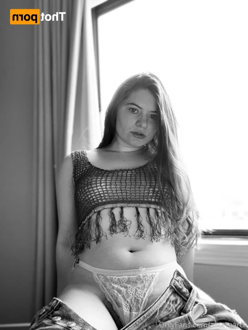 Alice March [ alicemarch ] Onlyfans leaked photo 16481022 on Hotleaks.tv