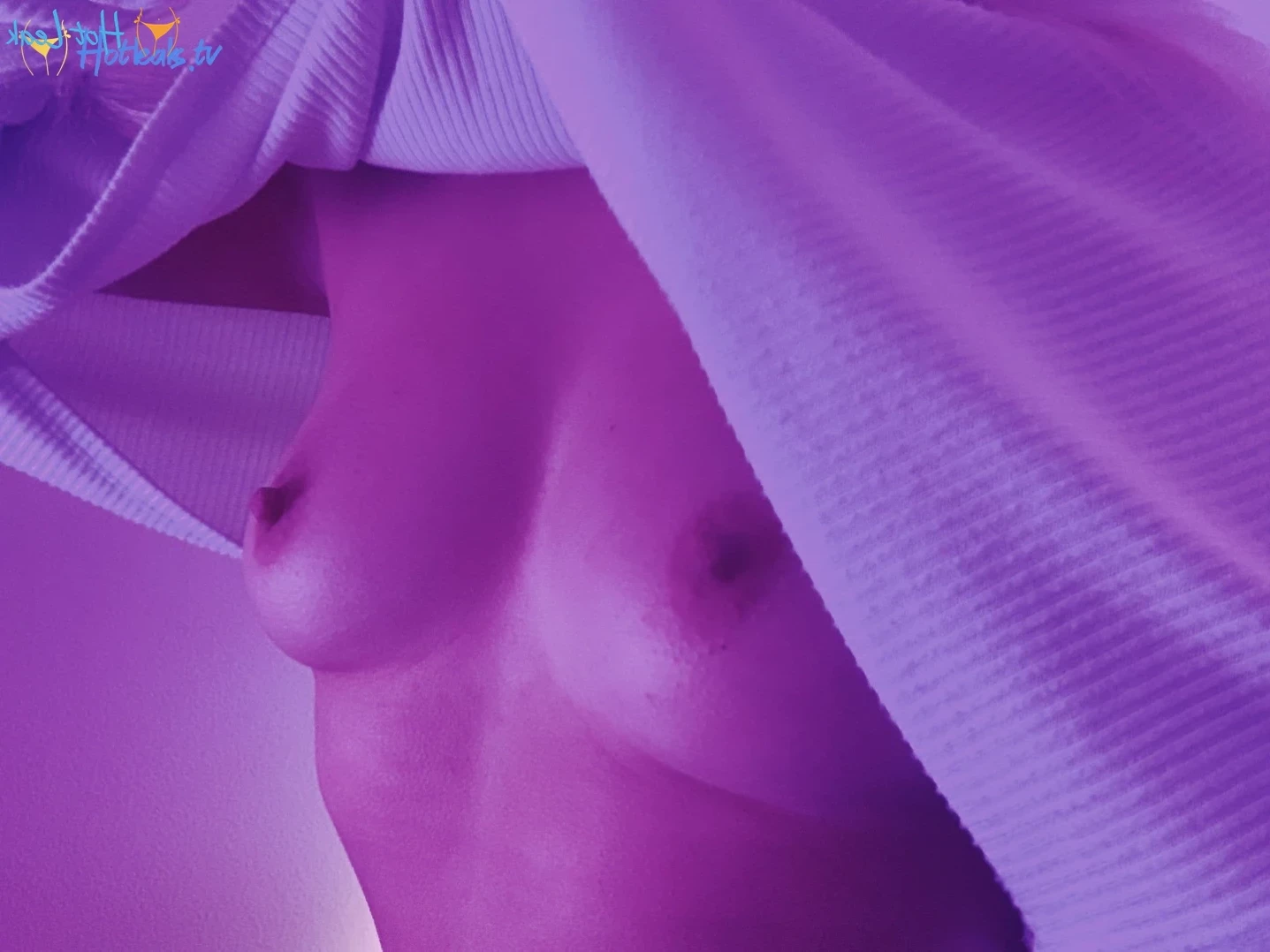 Alice [ alicemoss ] Onlyfans leaked photo 12976626 on Hotleaks.tv