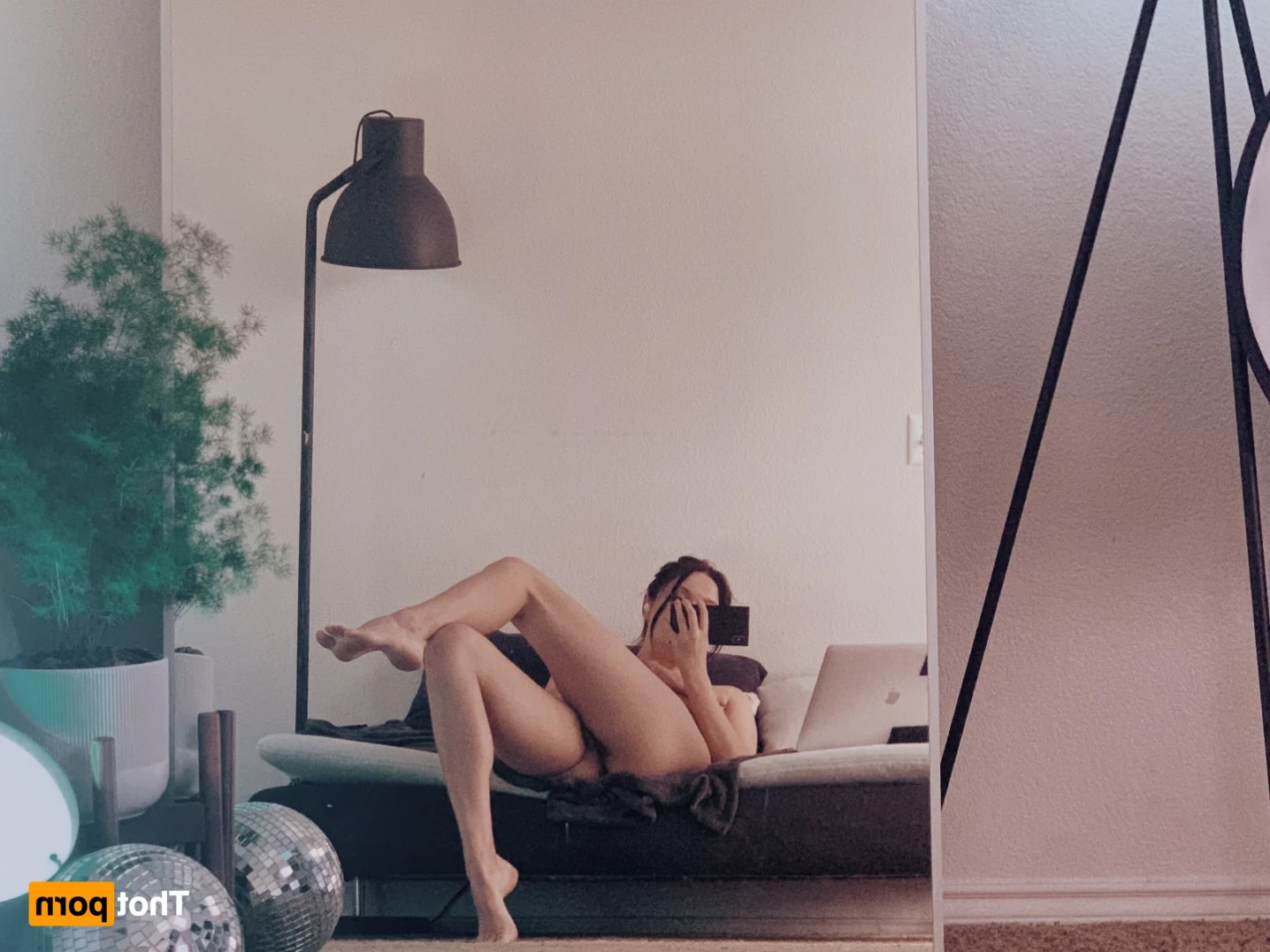 Alice [ alicemoss ] Onlyfans leaked photo 13718577 on Hotleaks.tv